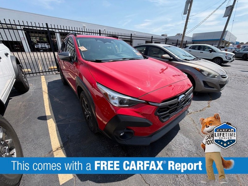 Subaru Crosstrek Vehicle Full-screen Gallery Image 3