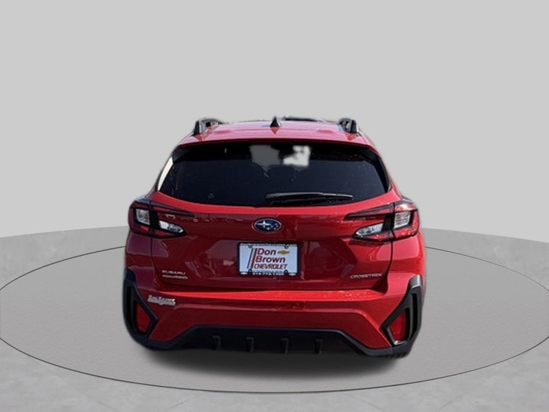 Subaru Crosstrek Vehicle Full-screen Gallery Image 14