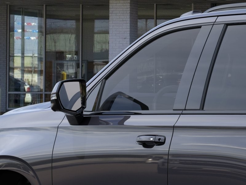 Chevrolet Tahoe Vehicle Full-screen Gallery Image 12