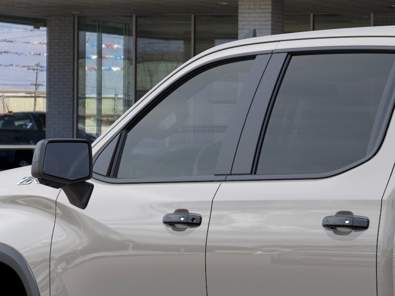 Chevrolet Silverado 1500 Vehicle Full-screen Gallery Image 12