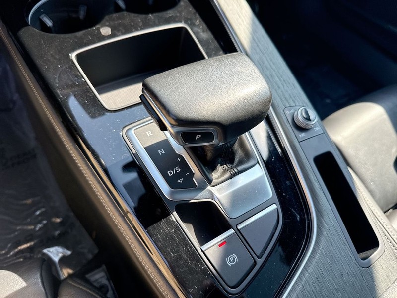 Audi A5 Sportback Vehicle Full-screen Gallery Image 22