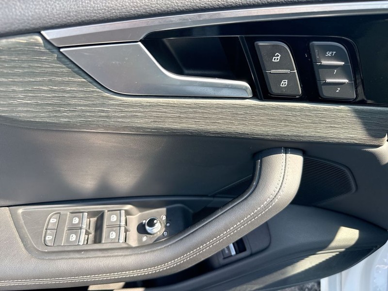 Audi A5 Sportback Vehicle Full-screen Gallery Image 29