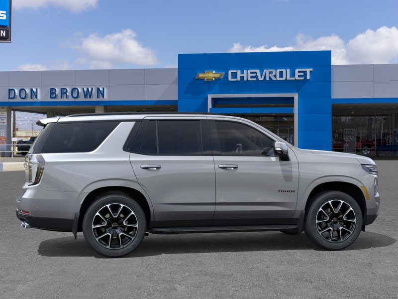 Chevrolet Tahoe Vehicle Full-screen Gallery Image 5