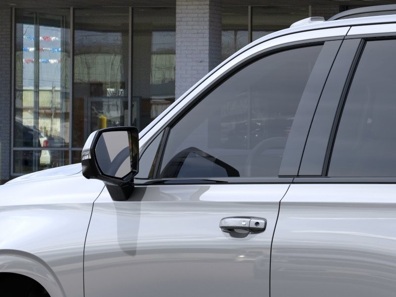 Chevrolet Tahoe Vehicle Full-screen Gallery Image 12