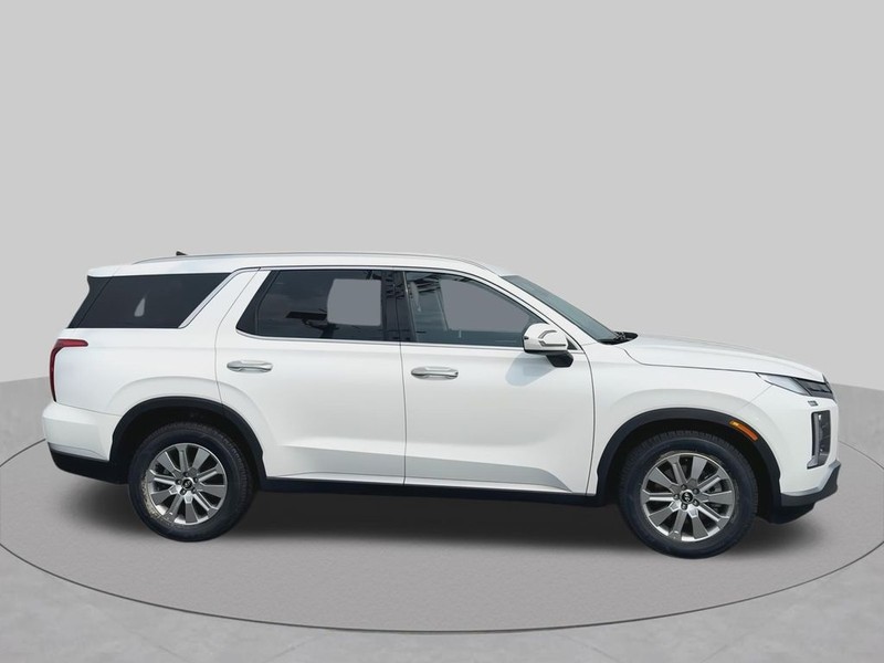 Hyundai Palisade Vehicle Full-screen Gallery Image 17