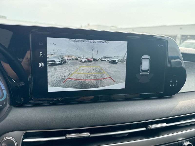 Hyundai Palisade Vehicle Full-screen Gallery Image 24