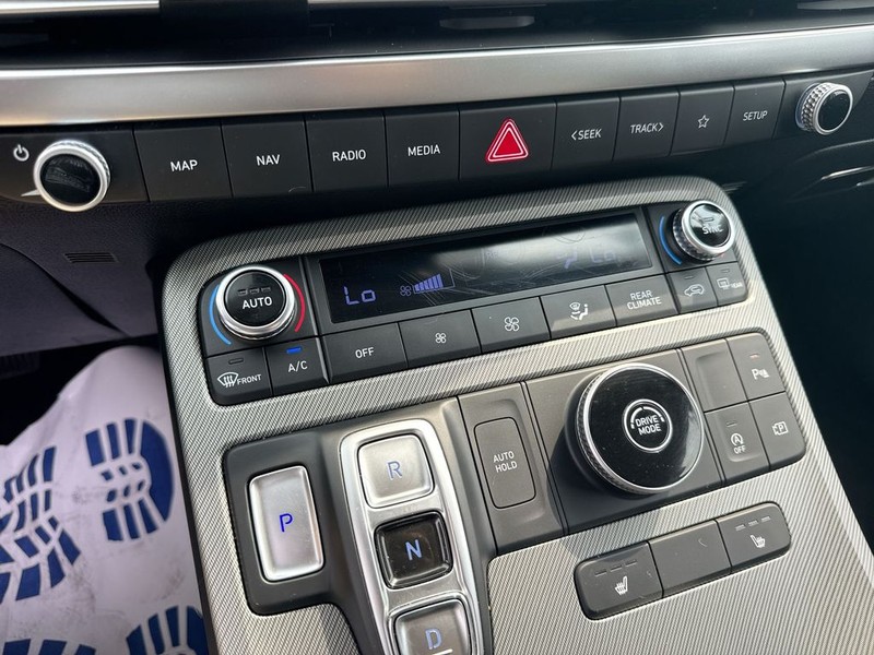 Hyundai Palisade Vehicle Full-screen Gallery Image 27