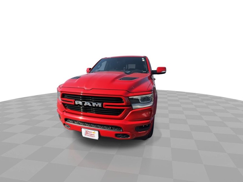 Ram 1500 Vehicle Full-screen Gallery Image 4