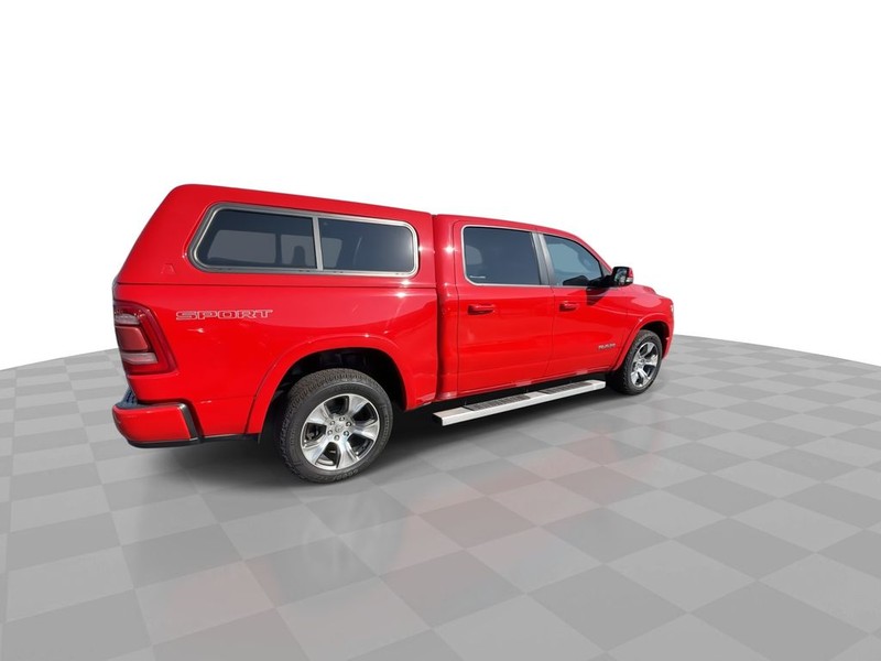 Ram 1500 Vehicle Full-screen Gallery Image 13