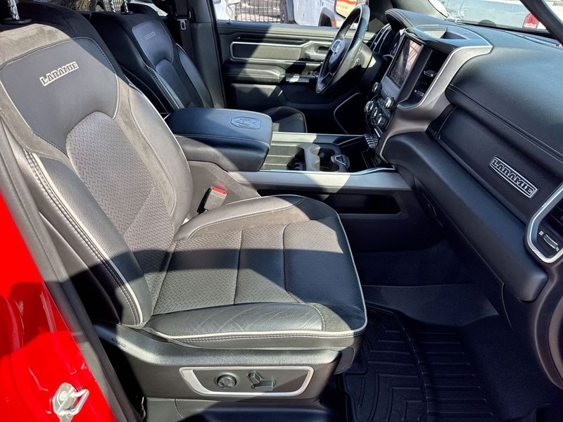 Ram 1500 Vehicle Full-screen Gallery Image 33