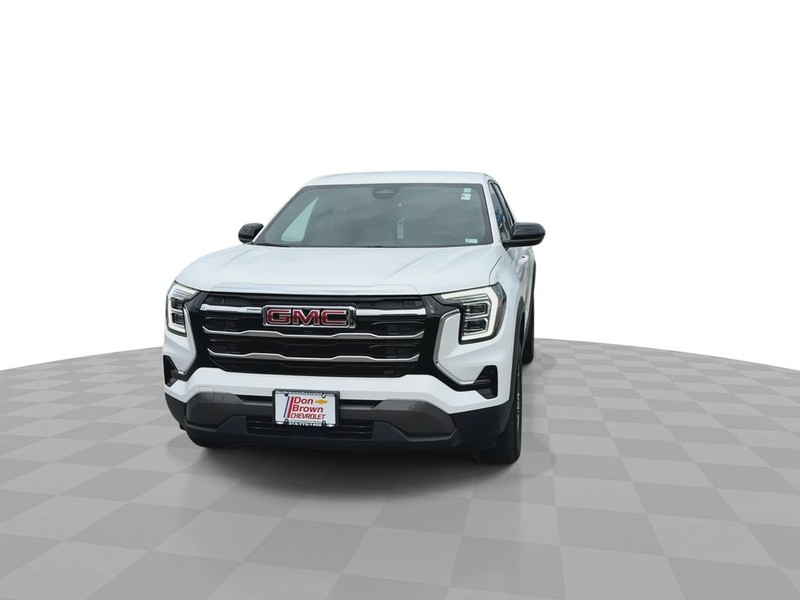 GMC Terrain Vehicle Full-screen Gallery Image 4
