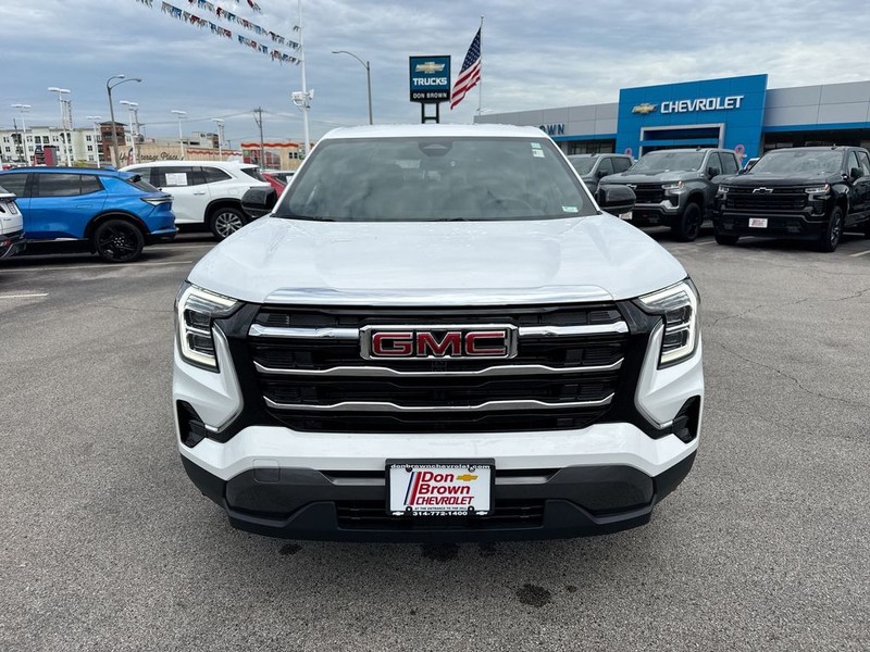 GMC Terrain Vehicle Full-screen Gallery Image 35