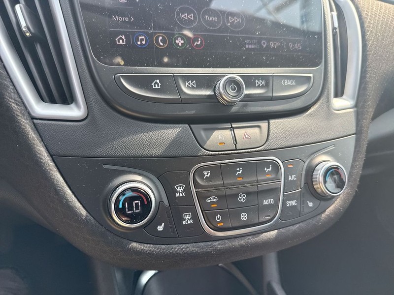 Chevrolet Malibu Vehicle Full-screen Gallery Image 33