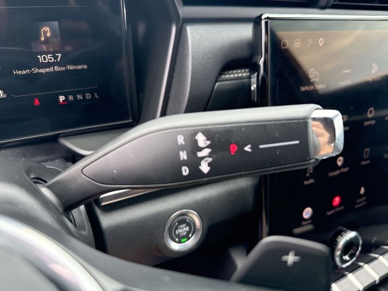 GMC Terrain Vehicle Full-screen Gallery Image 22