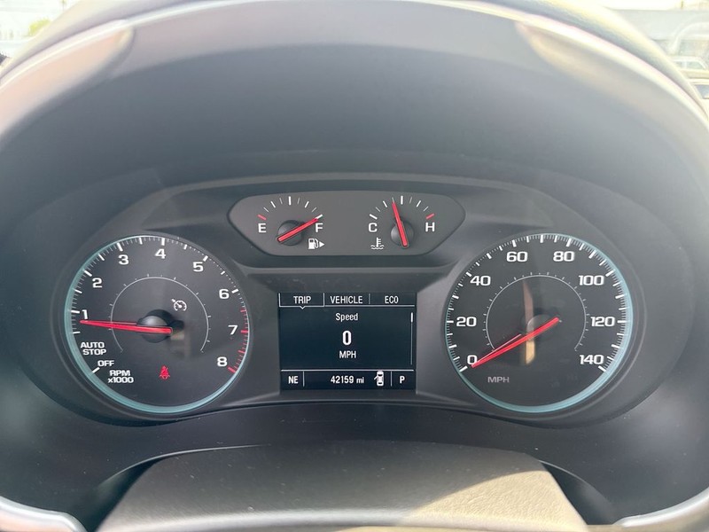 Chevrolet Malibu Vehicle Full-screen Gallery Image 13