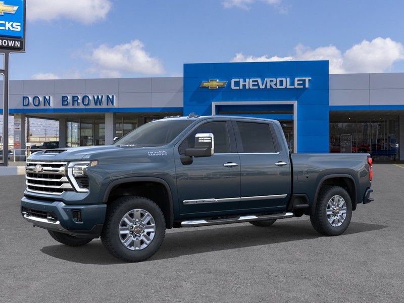 Chevrolet Silverado 3500 HD Vehicle Full-screen Gallery Image 2