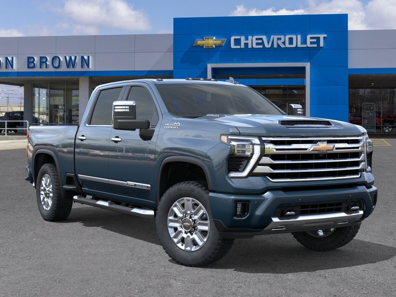 Chevrolet Silverado 3500 HD Vehicle Full-screen Gallery Image 7