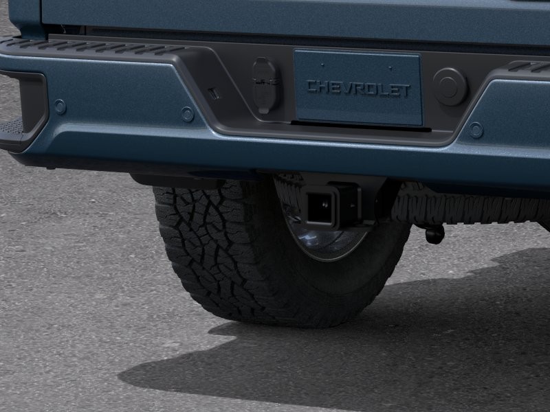 Chevrolet Silverado 3500 HD Vehicle Full-screen Gallery Image 14