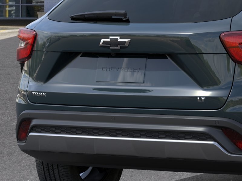 Chevrolet Trax Vehicle Full-screen Gallery Image 14