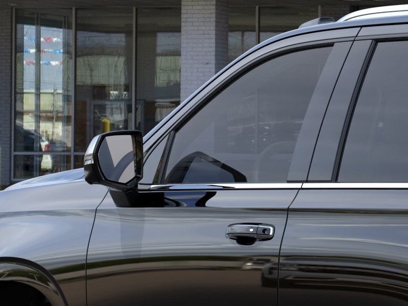 Chevrolet Tahoe Vehicle Full-screen Gallery Image 12
