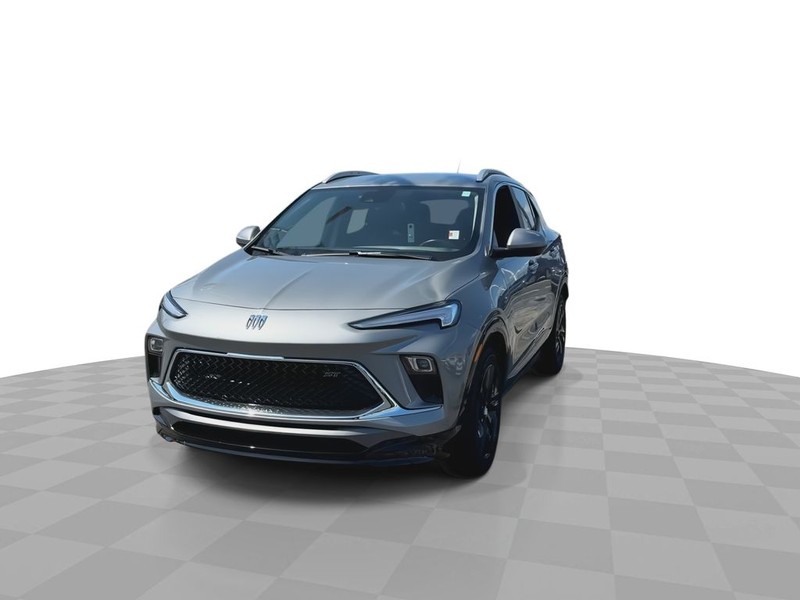 Buick Encore GX Vehicle Full-screen Gallery Image 6