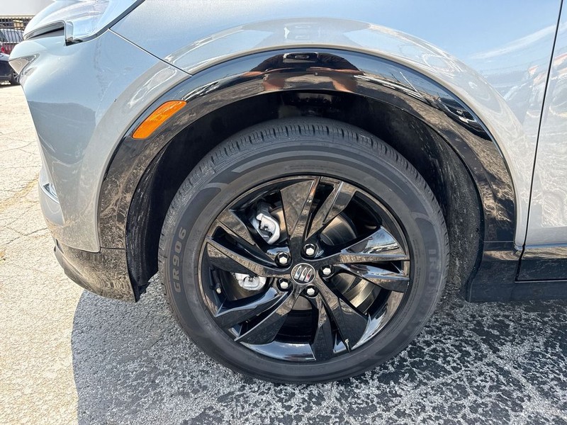 Buick Encore GX Vehicle Full-screen Gallery Image 36
