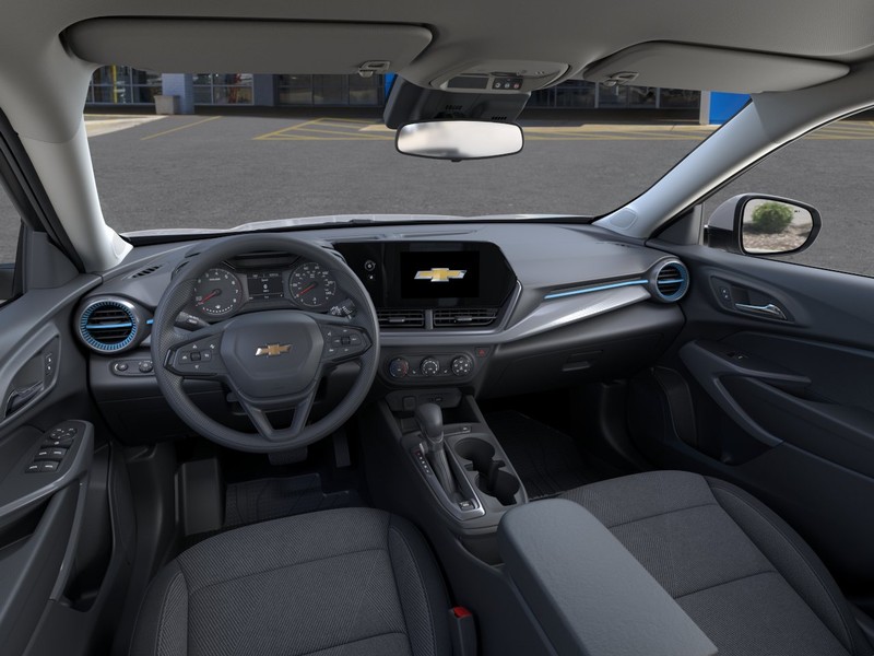 Chevrolet Trax Vehicle Full-screen Gallery Image 15
