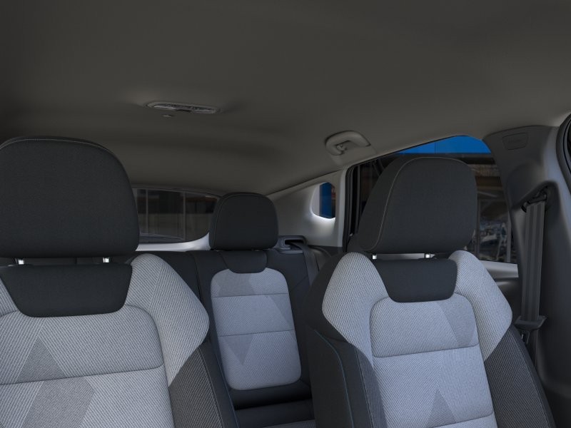 Chevrolet Trax Vehicle Full-screen Gallery Image 24