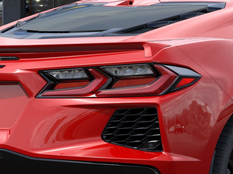 Chevrolet Corvette Stingray Vehicle Full-screen Gallery Image 11
