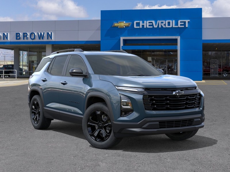 Chevrolet Equinox Vehicle Full-screen Gallery Image 7