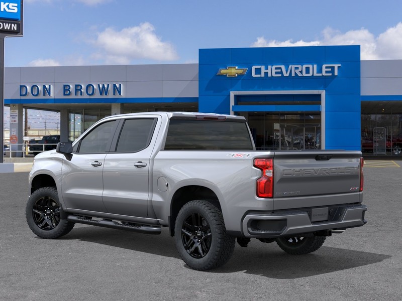 Chevrolet Silverado 1500 Vehicle Full-screen Gallery Image 3