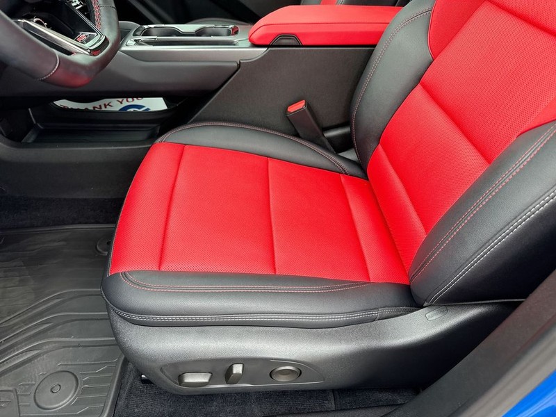 Chevrolet Equinox EV Vehicle Full-screen Gallery Image 22