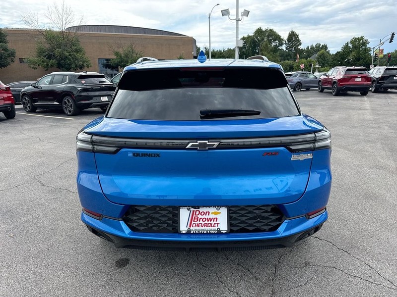 Chevrolet Equinox EV Vehicle Full-screen Gallery Image 27
