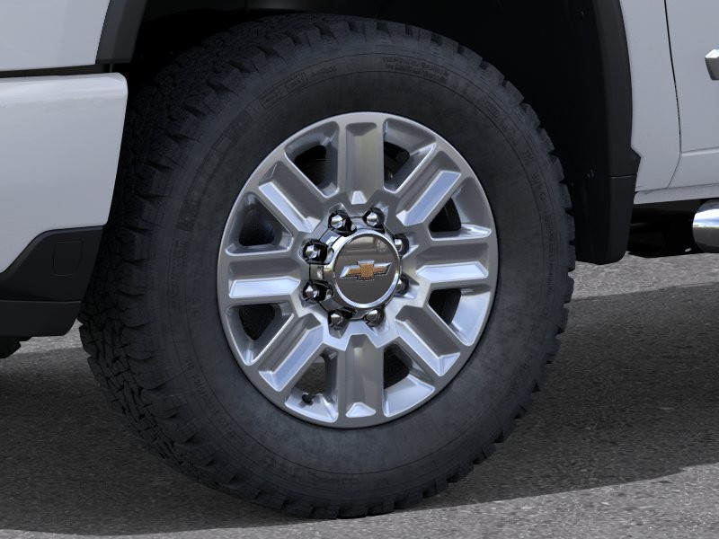 Chevrolet Silverado 3500 HD Vehicle Full-screen Gallery Image 9