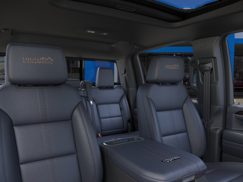 Chevrolet Silverado 3500 HD Vehicle Full-screen Gallery Image 24