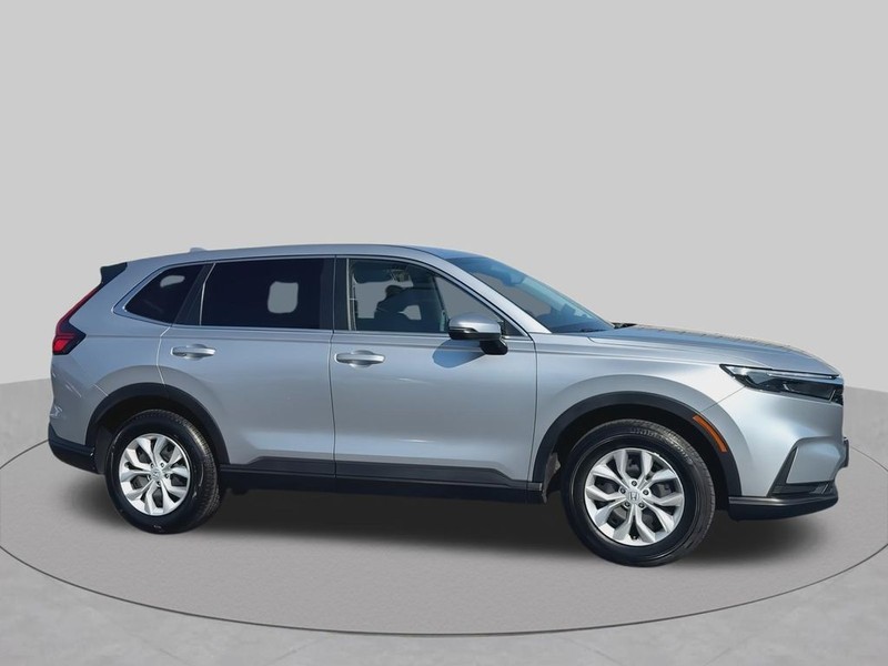 Honda CR-V Vehicle Full-screen Gallery Image 3
