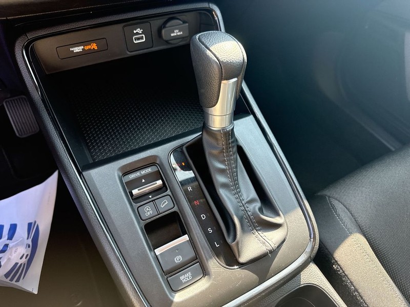 Honda CR-V Vehicle Full-screen Gallery Image 23