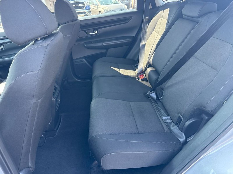 Honda CR-V Vehicle Full-screen Gallery Image 29