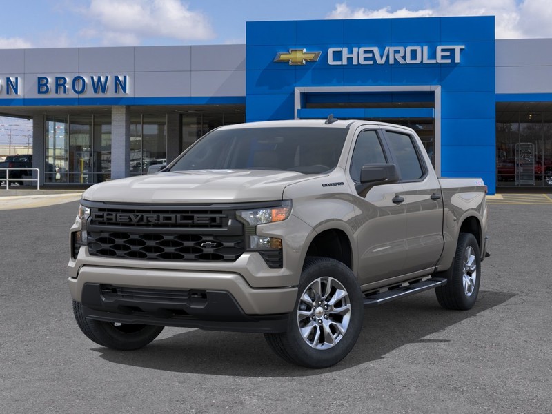 Chevrolet Silverado 1500 Vehicle Full-screen Gallery Image 6