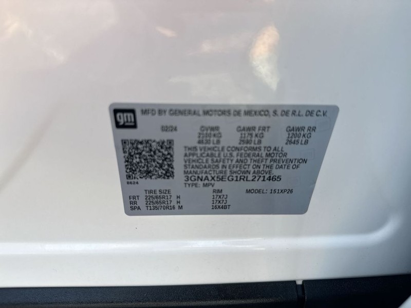 Chevrolet Equinox Vehicle Full-screen Gallery Image 38