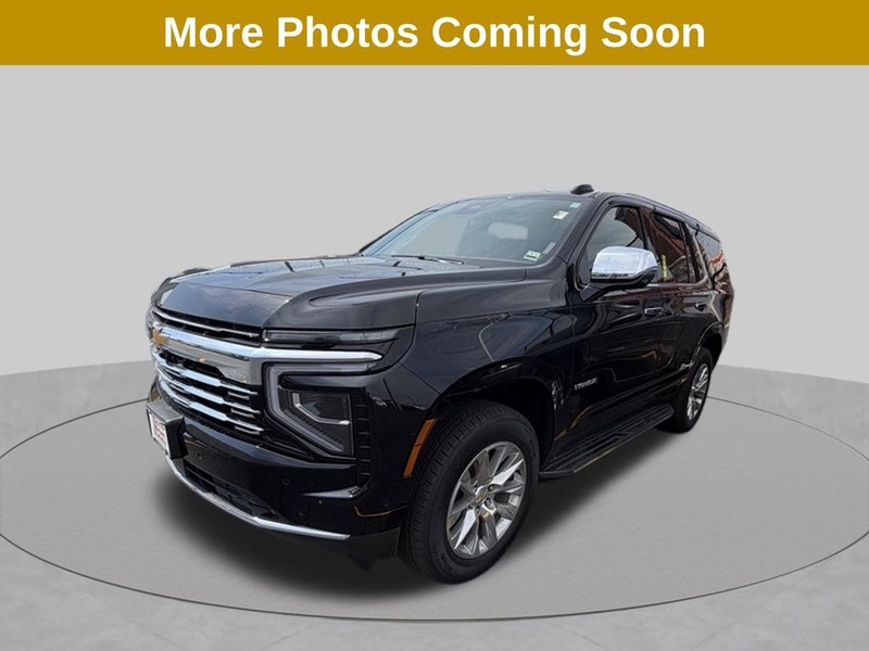 Chevrolet Tahoe Vehicle Full-screen Gallery Image 3