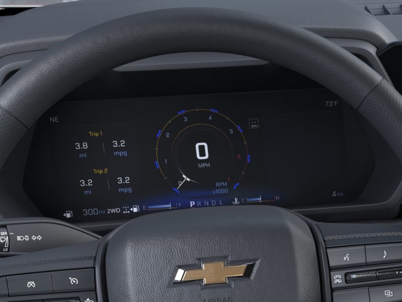 Chevrolet Colorado Vehicle Full-screen Gallery Image 18