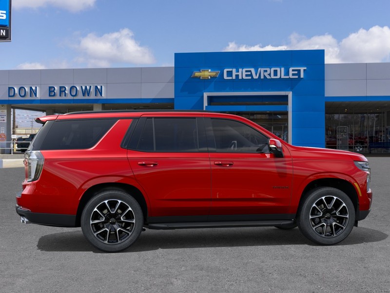 Chevrolet Tahoe Vehicle Full-screen Gallery Image 5