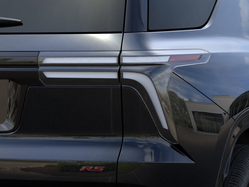 Chevrolet Traverse Vehicle Full-screen Gallery Image 11