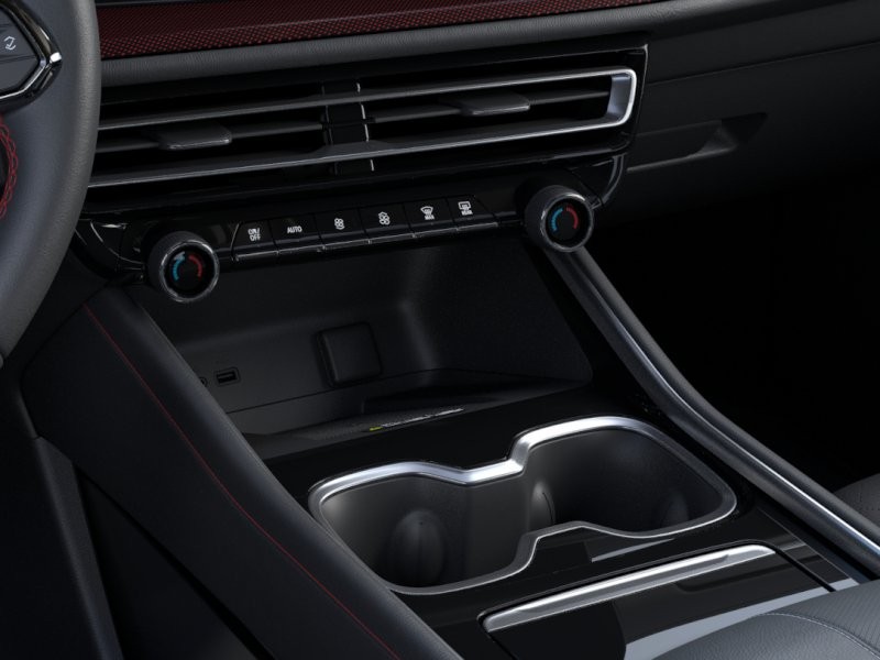 Chevrolet Traverse Vehicle Full-screen Gallery Image 23