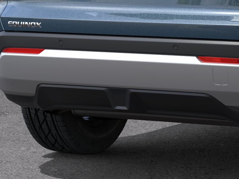 Chevrolet Equinox Vehicle Full-screen Gallery Image 14