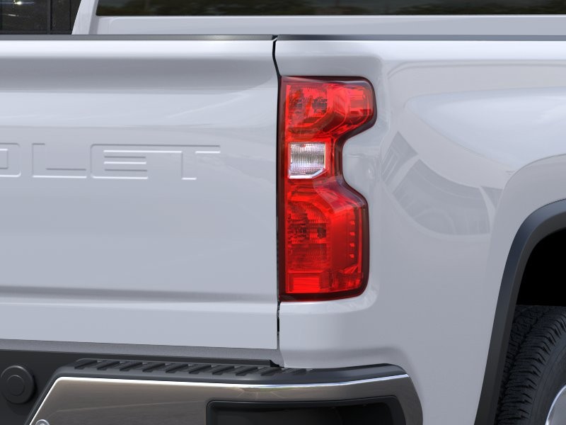 Chevrolet Silverado 2500 HD Vehicle Full-screen Gallery Image 11