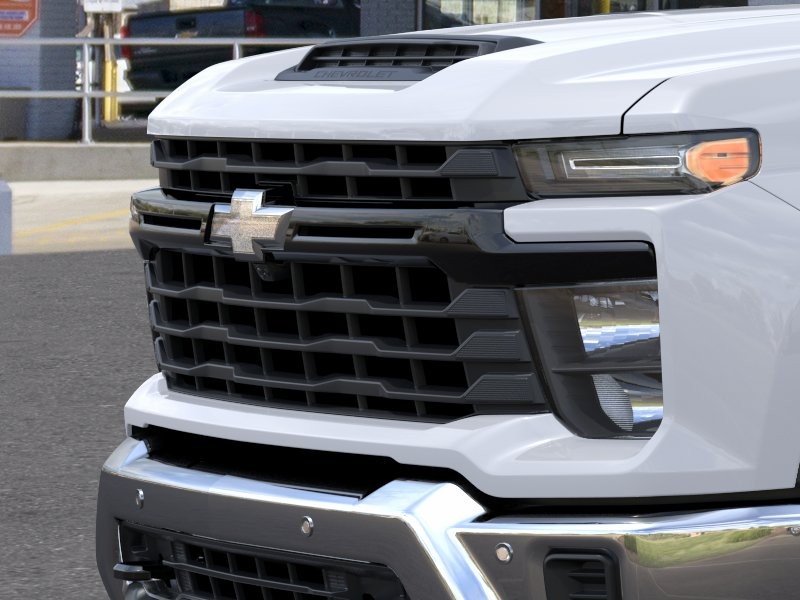Chevrolet Silverado 2500 HD Vehicle Full-screen Gallery Image 13