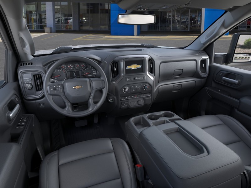Chevrolet Silverado 2500 HD Vehicle Full-screen Gallery Image 15