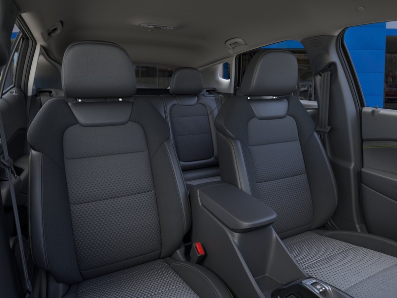 Chevrolet Trax Vehicle Full-screen Gallery Image 16